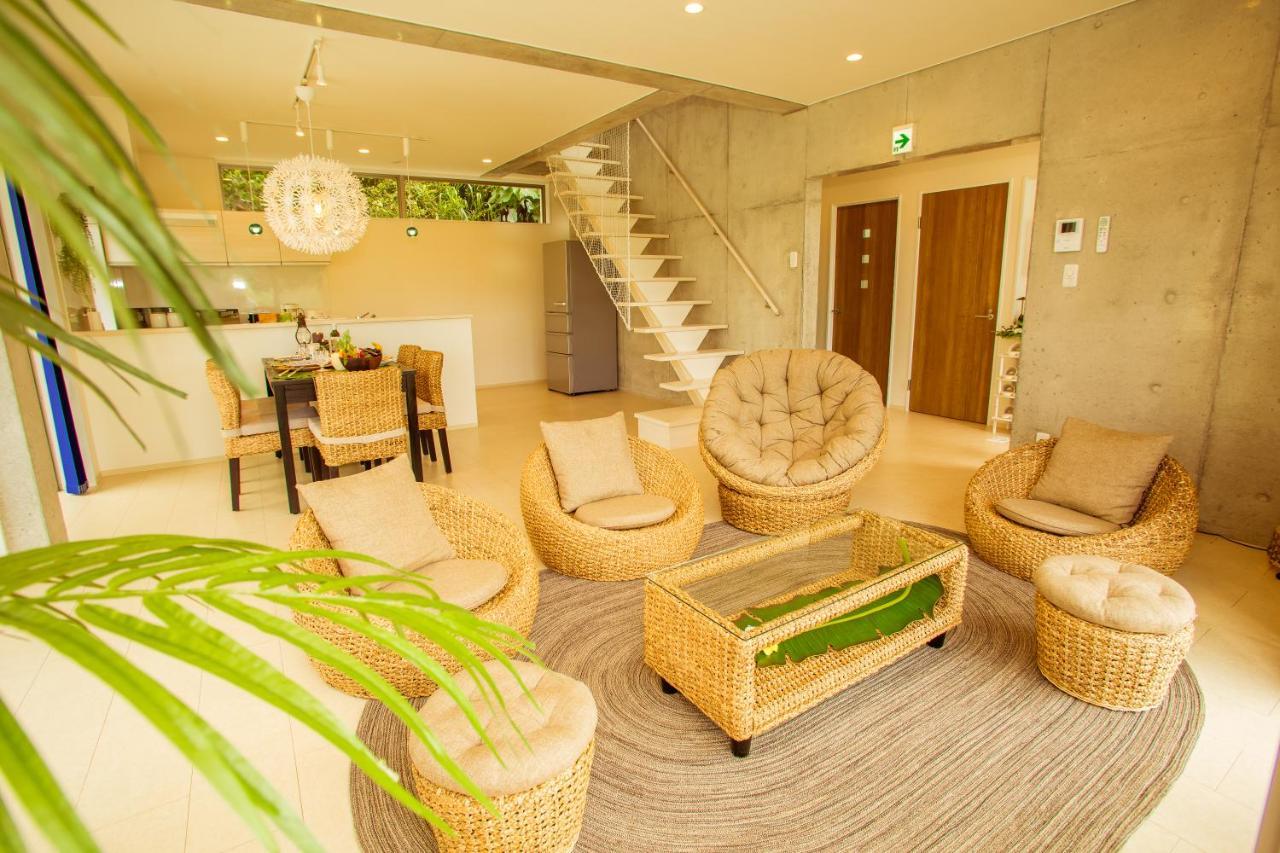 Hale恩納村 Ys Casa Villa Bagian luar foto