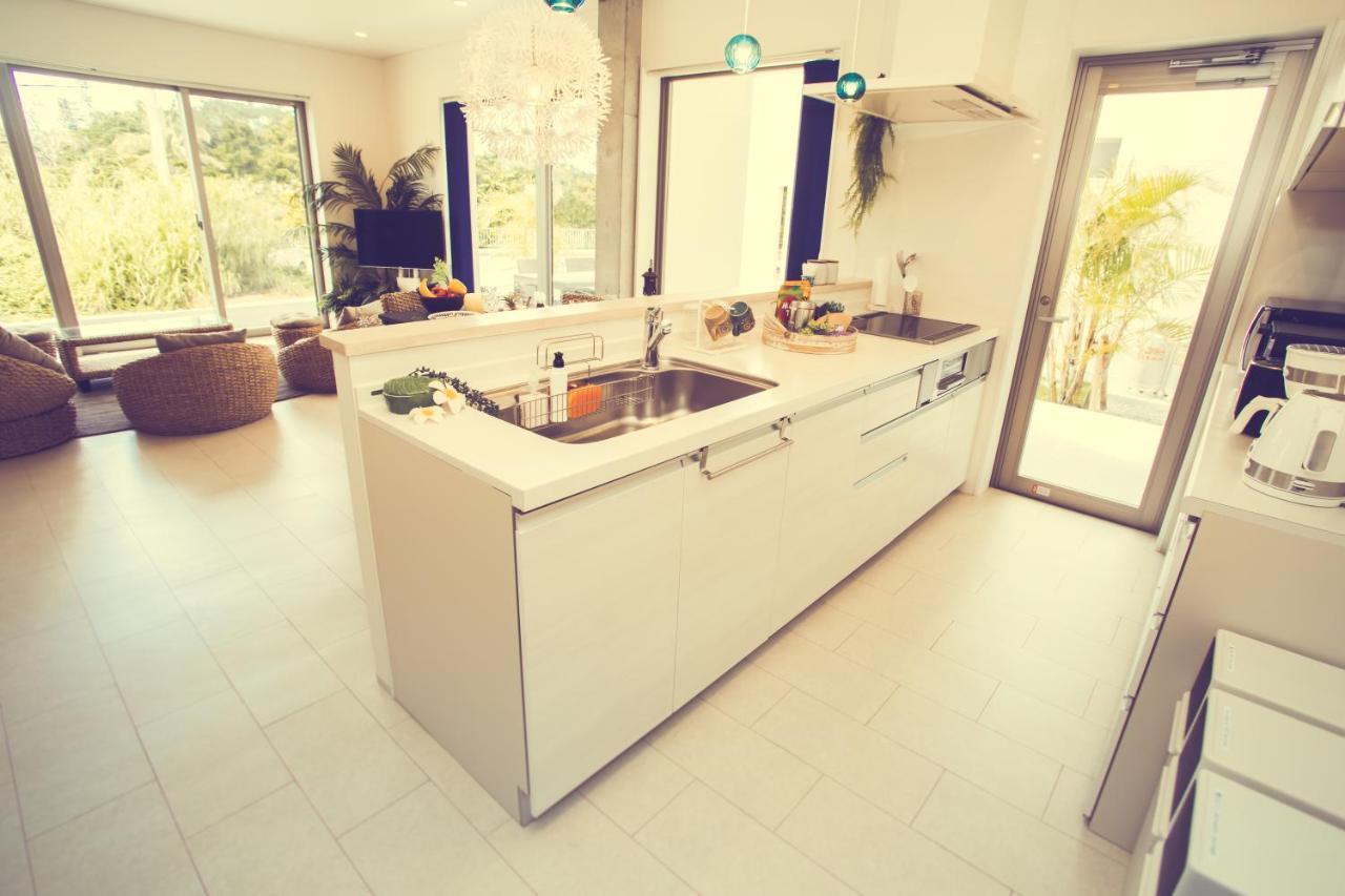Hale恩納村 Ys Casa Villa Bagian luar foto